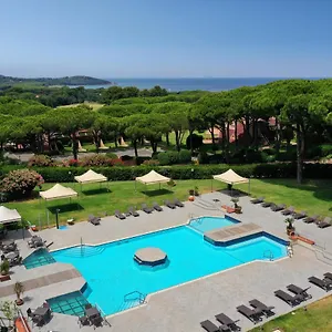 Golf Hotel